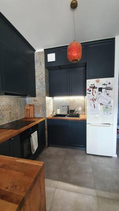 Apartment In City Center Przemysl Bagian luar foto